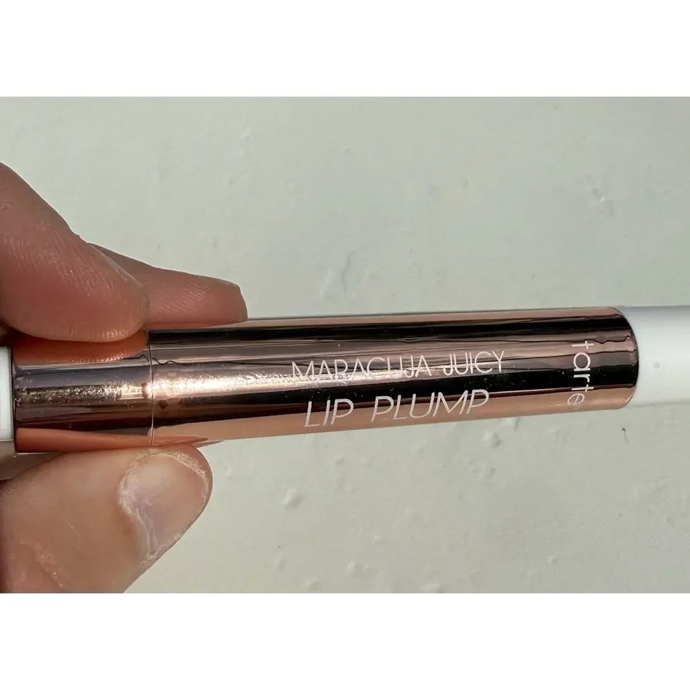 Tarte Maracuja Juicy Lip Plump ~ Shimmer Glass ~Soft Pink- NO BOX. SEE PICTURES